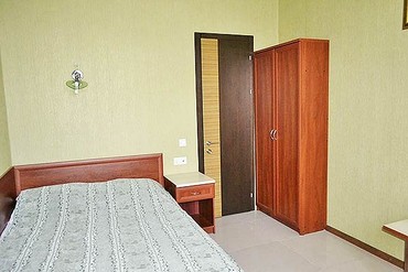 фото Отель Оливия, Семейный 4-местный 2-комнатный, Отель "Оливия" (Витязево), Анапа