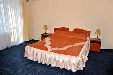 фото отель норд, Люкс 2-местный 2-комнатный, Отель "Норд", Алушта
