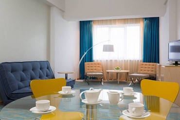 фото Отель Riviera Sunrise Resort & SPA Alushta / Ривьера Санрайз (бывш. Radisson RESORT&SPA), Алушта, Люкс 2-местный 2-комнатный, Отель "Riviera Sunrise Resort & SPA (бывш. Radisson RESORT&SPA ALUSHTA)", Алушта