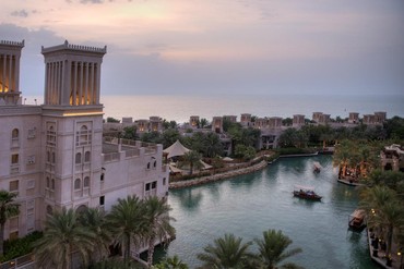 фото Отель Madinat Jumeirah Al Qasr, ОАЭ(Дубай), Отель "Madinat Jumeirah Al Qasr" 5*, Дубай