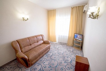 фото Комплекс Family Resort (Евпатория), полулюкс 2-местный 2-комнатный, Отель "Family Resort", Евпатория