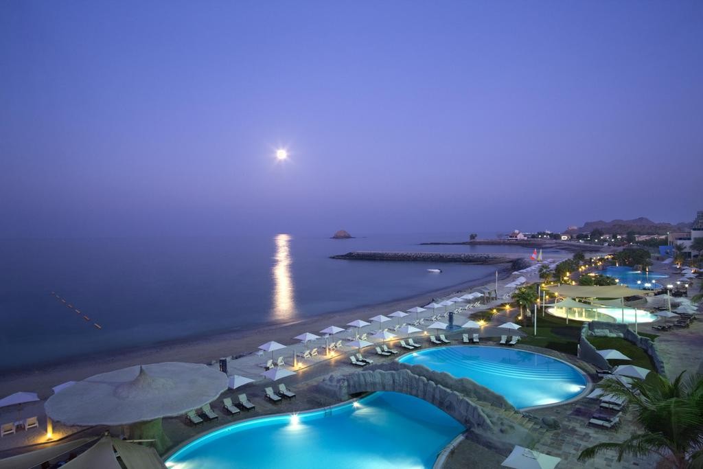 фото пляж/море, Отель "Radisson Blu Resort Fujairah 5*", Фуджейра