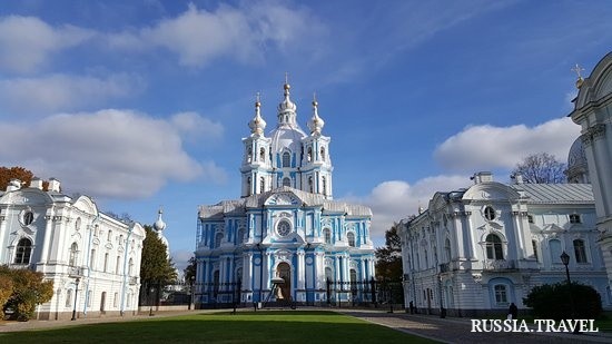 Звонница Смольного собора в городе "Санкт-Петербург"