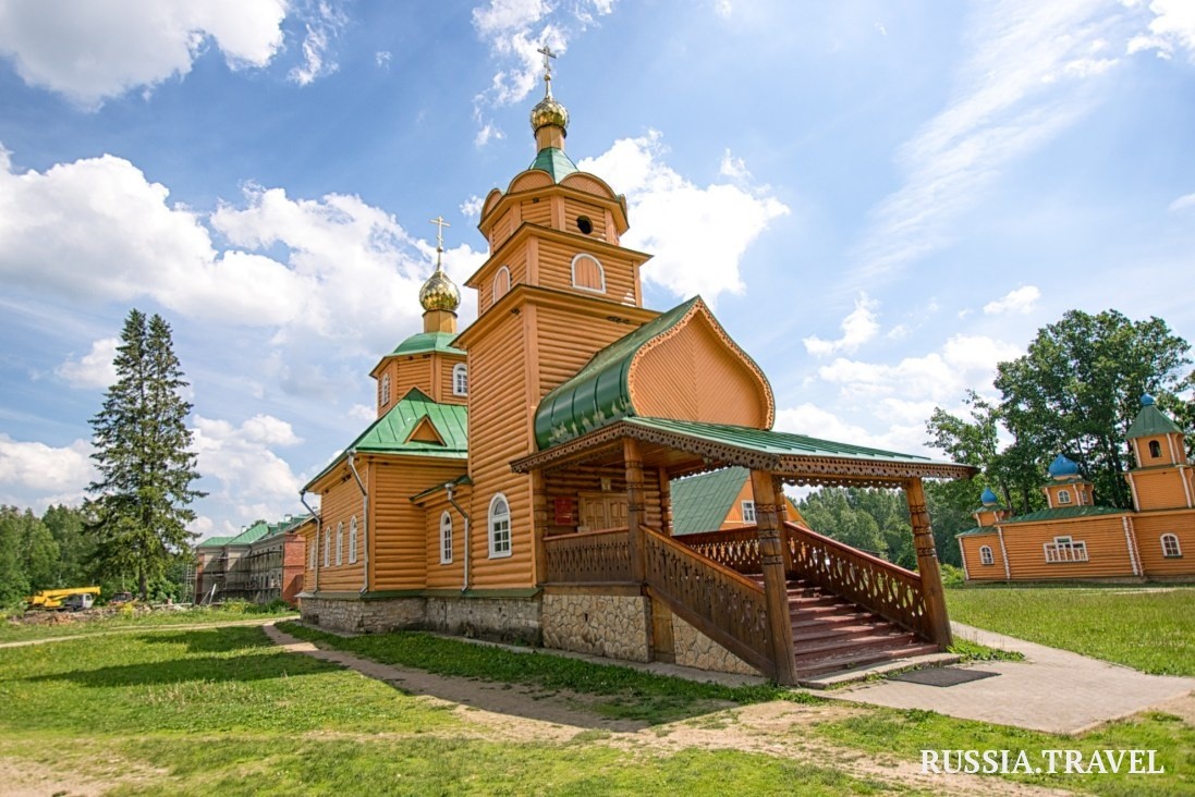 Свято-Благовещенская Никандрова пустынь в городе 