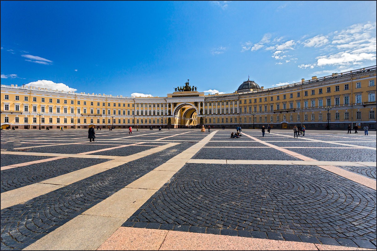 Площади питера с фото Тур "Петербург + путешествие в Рускеалу первым классом"