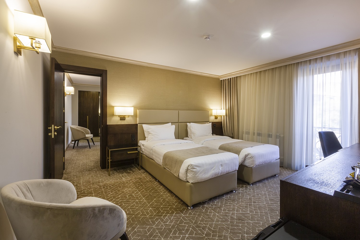 Джермук спа. Джермук отели. Jermuk Hotel and Spa 5*. Гранд отель Джермук.